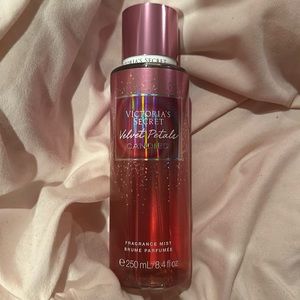Vs velvet petals candied